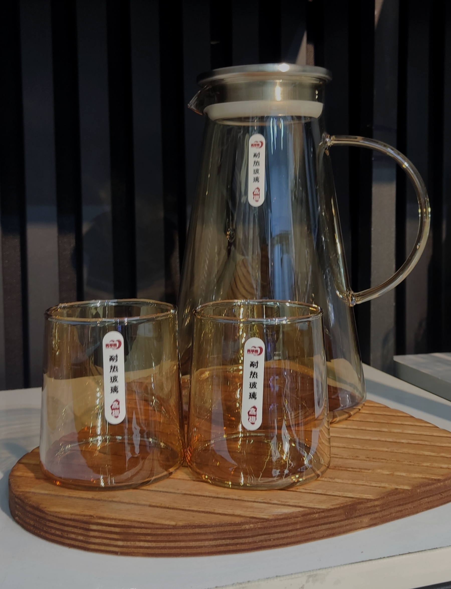 پارچ و لیوان پیرکس عسلی